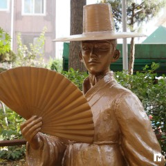 선비 공원조각 공원조형물 달려라 하니 만화캐릭터 조형물 인물상 청동조형물 브론즈조형물 청동상 소녀상 동상제작 조형물제작